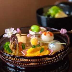 Рёкан Kinoe